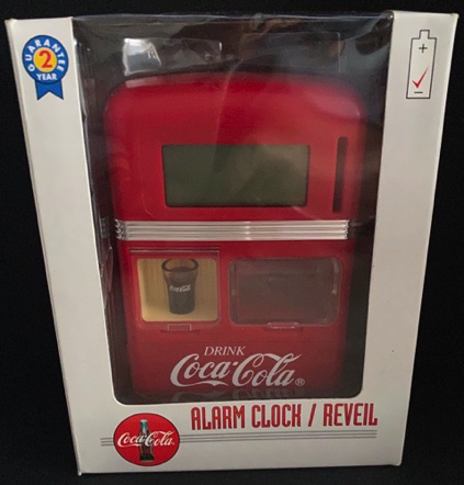 3169-1 € 20,00 coca cola alarm klok in vorm automaat.jpeg